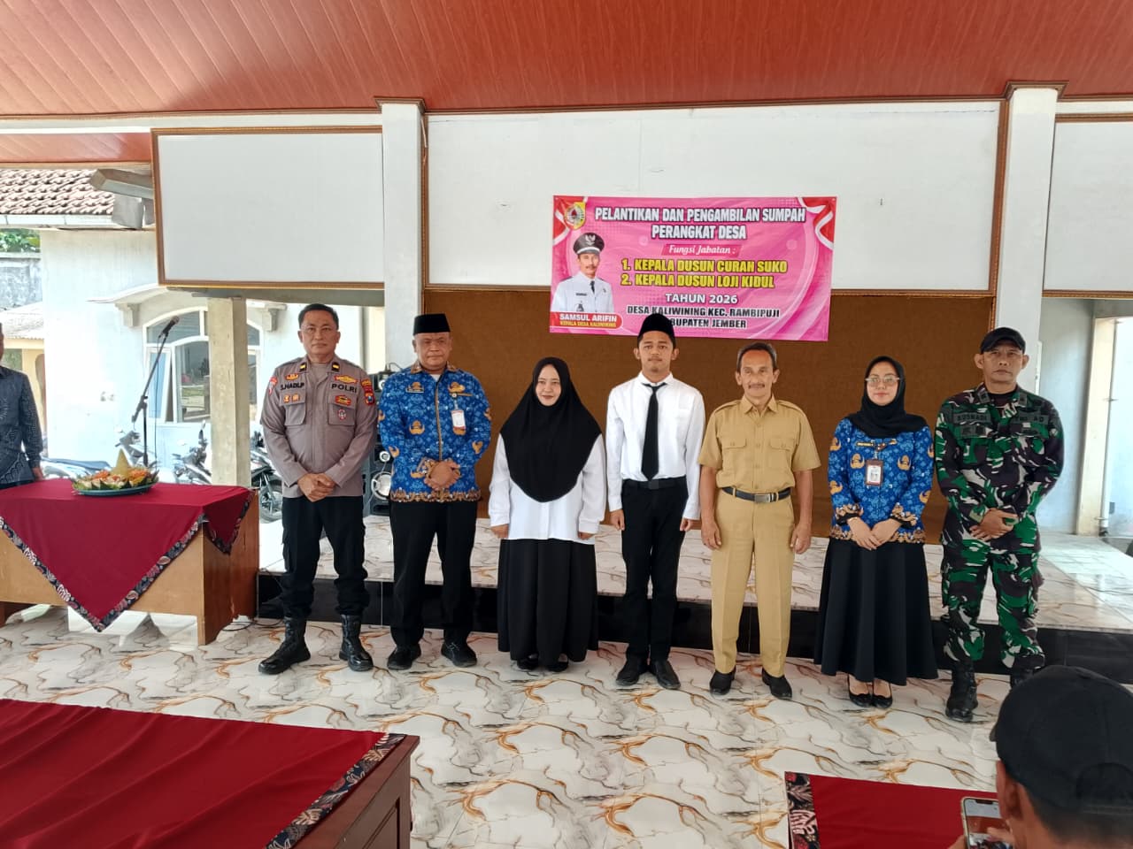 perkuat-tata-kelola-pemerintahan-desa-dpmd-kabupaten-jember-hadiri-pelantikan-kasun-curahsuko-dan-loji-kulon-20261006