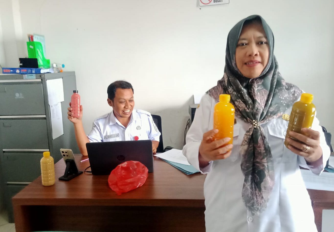 jajaran-kecamatan-puger-dukung-umkm-lokal-produk-jamu-dan-jus-buah-laris-terjual-20261007