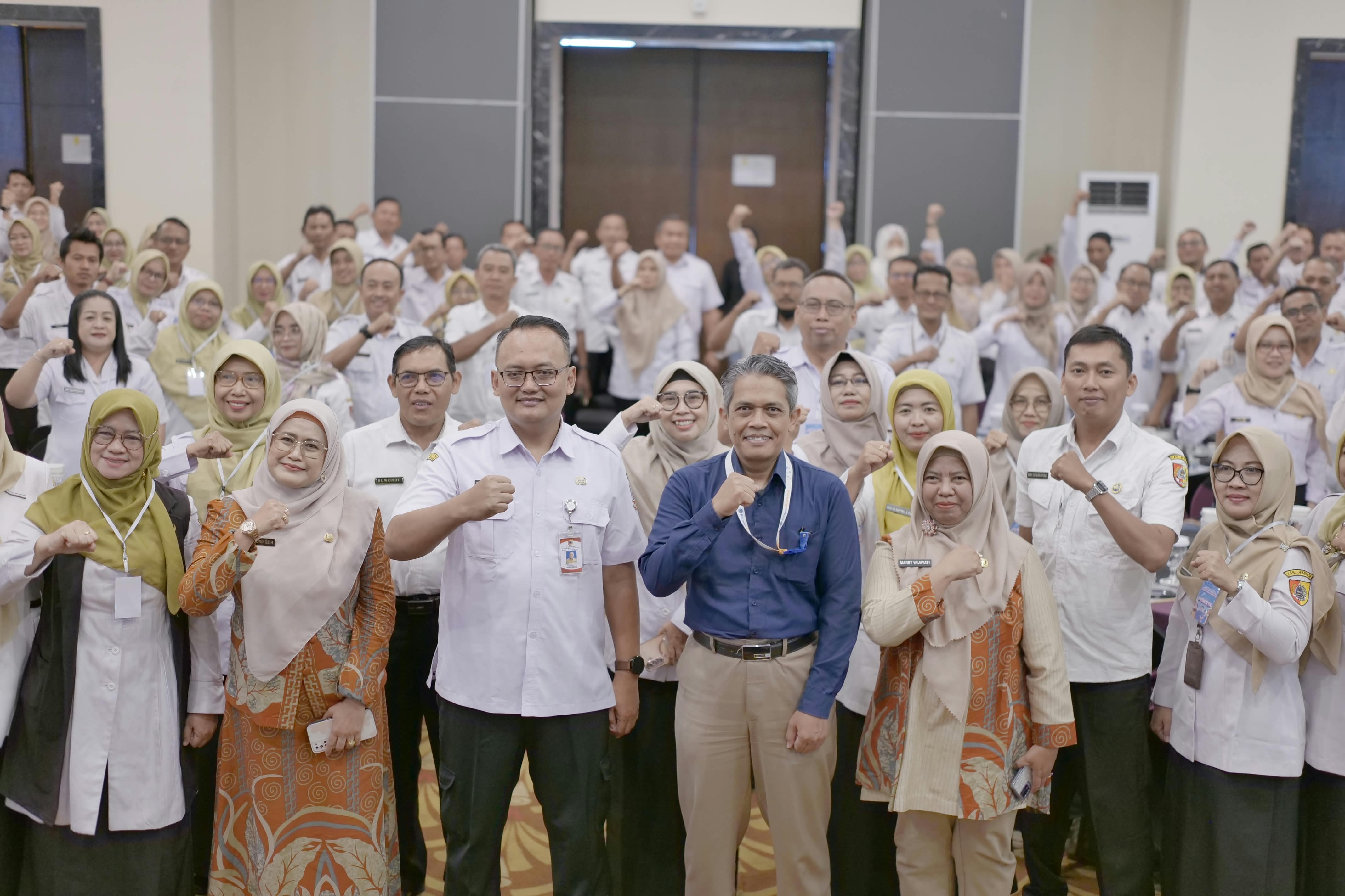 bimtek-kinerja-dan-beban-kerja-perkuat-profesionalisme-kepala-sekolah-dan-guru-jember-20261007