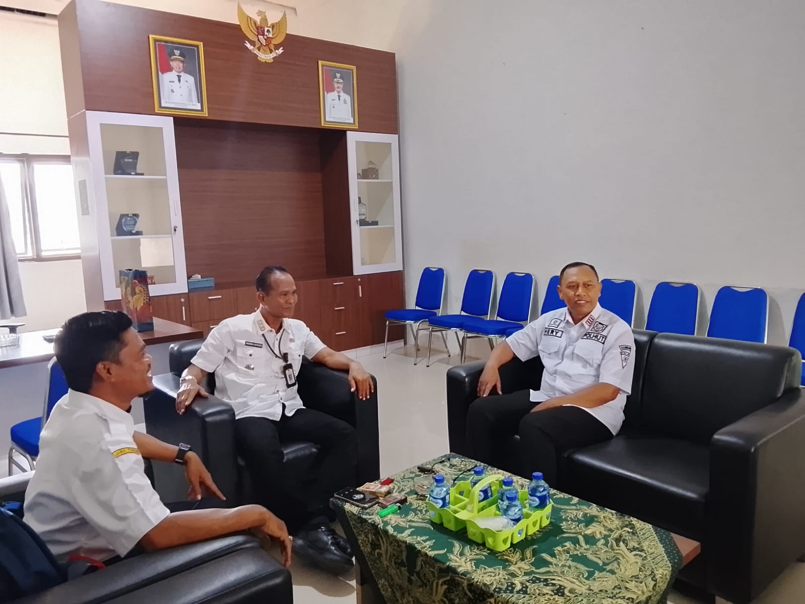 tingkatkan-perlindungan-kawasan-hutan-perhutani-kph-jember-melalui-asper-bkph-lyt-sinergi-dengan-muspika-kecamatan-panti-20261007