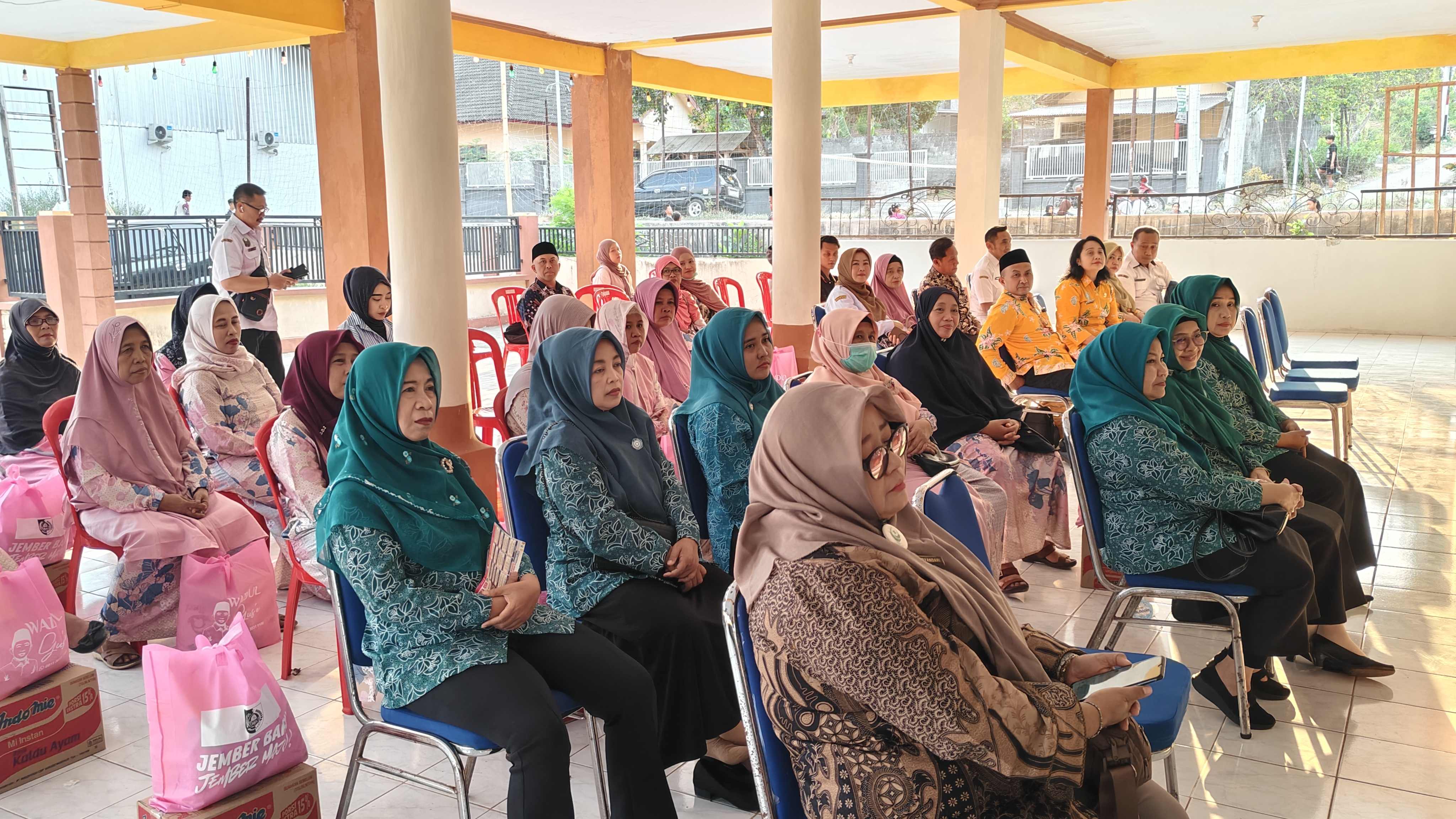 bunga-desaku-mini-di-biting-bahas-insentif-ketua-pengajian-dan-marbot-masjid-20261009