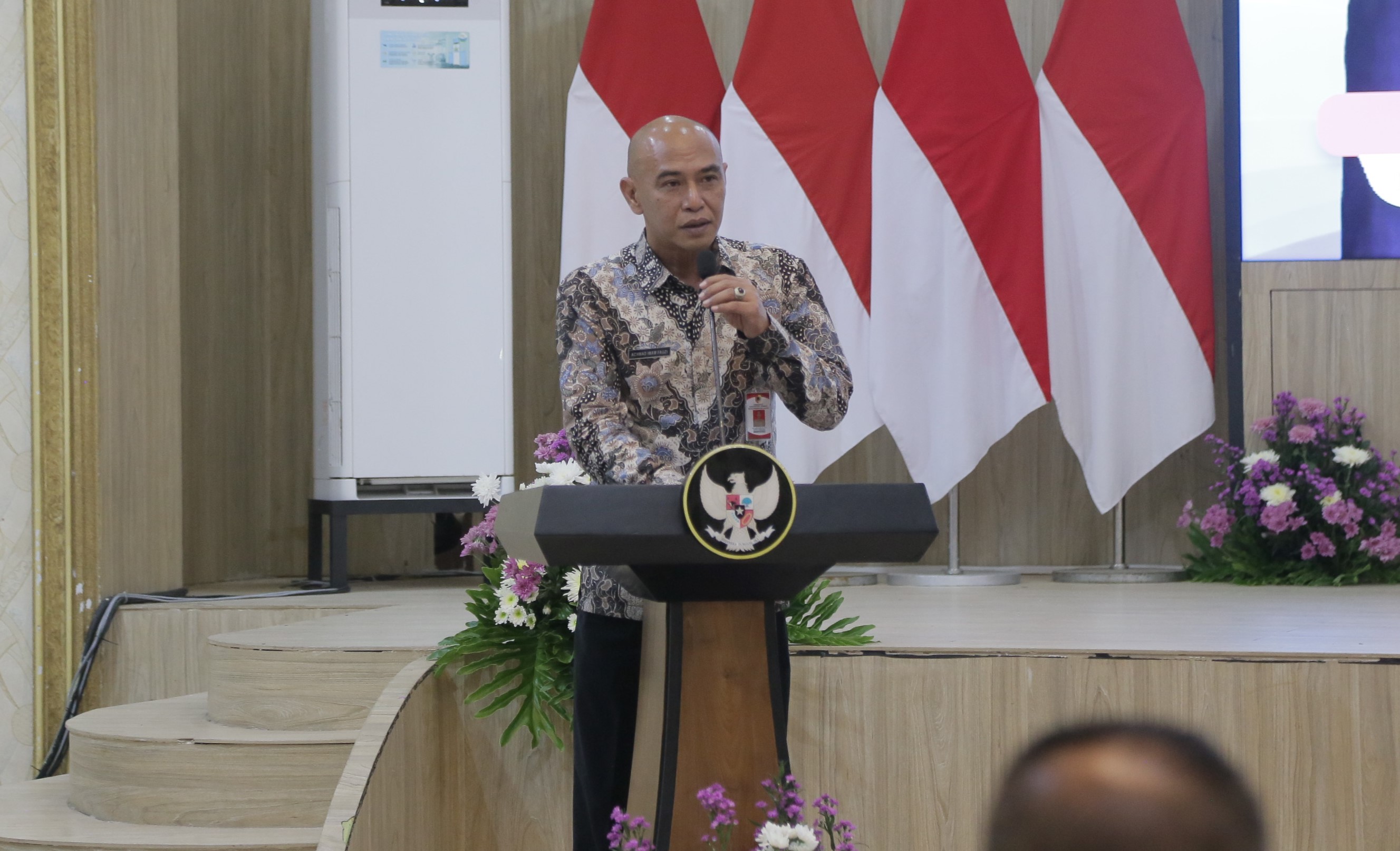 wakili-bupati-jember-pj-sekda-tegaskan-komitmen-pemkab-jember-dalam-program-smk-go-global-20261008