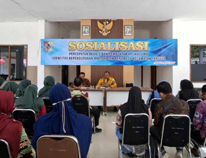 percepat-digitalisasi-camat-tanggul-pimpin-sosialisasi-ikd-dan-perlinsos-20261009