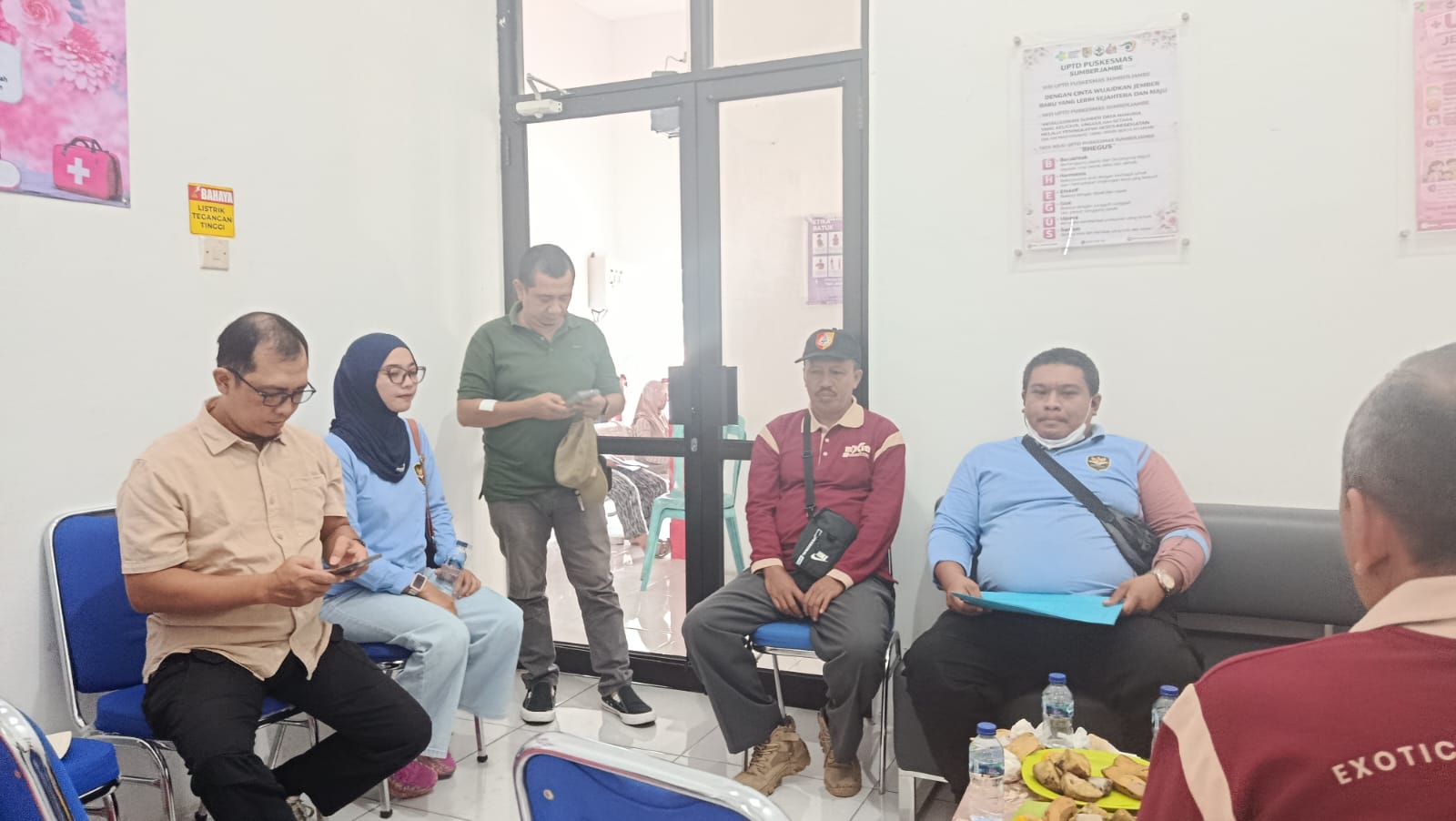 pemkab-jember-perkuat-home-care-lengkapi-akses-kesehatan-gratis-melalui-uhc-prioritas-20261009