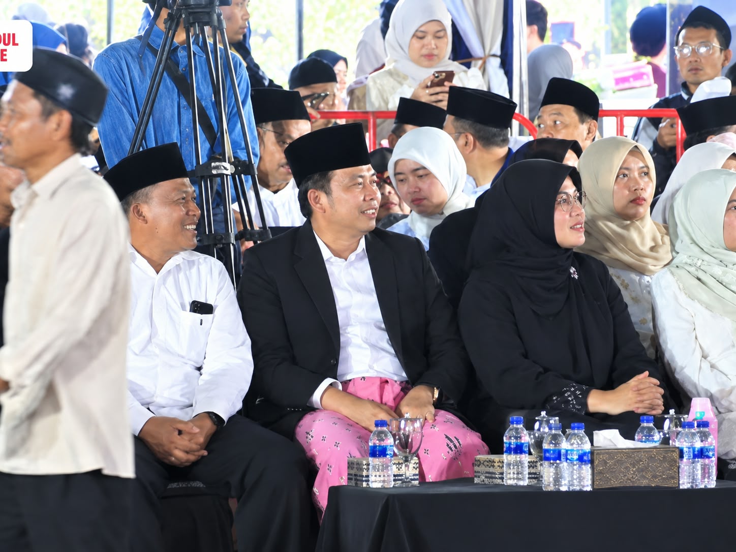 camat-sumbersari-tegaskan-komitmen-dorong-santri-berprestasi-dan-siap-memimpin-20261011