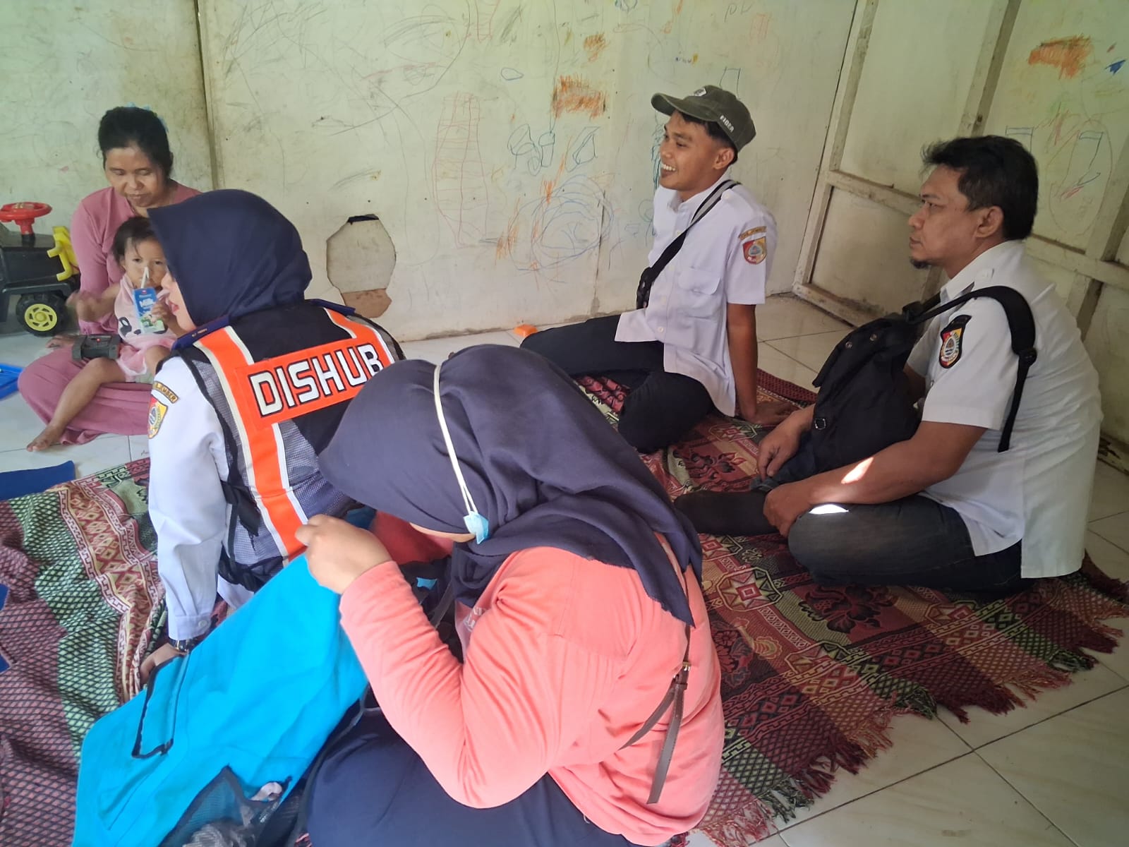 camat-sukorambi-edukasi-pentingnya-imunisasi-home-care-sasar-balita-berisiko-stunting-20261014