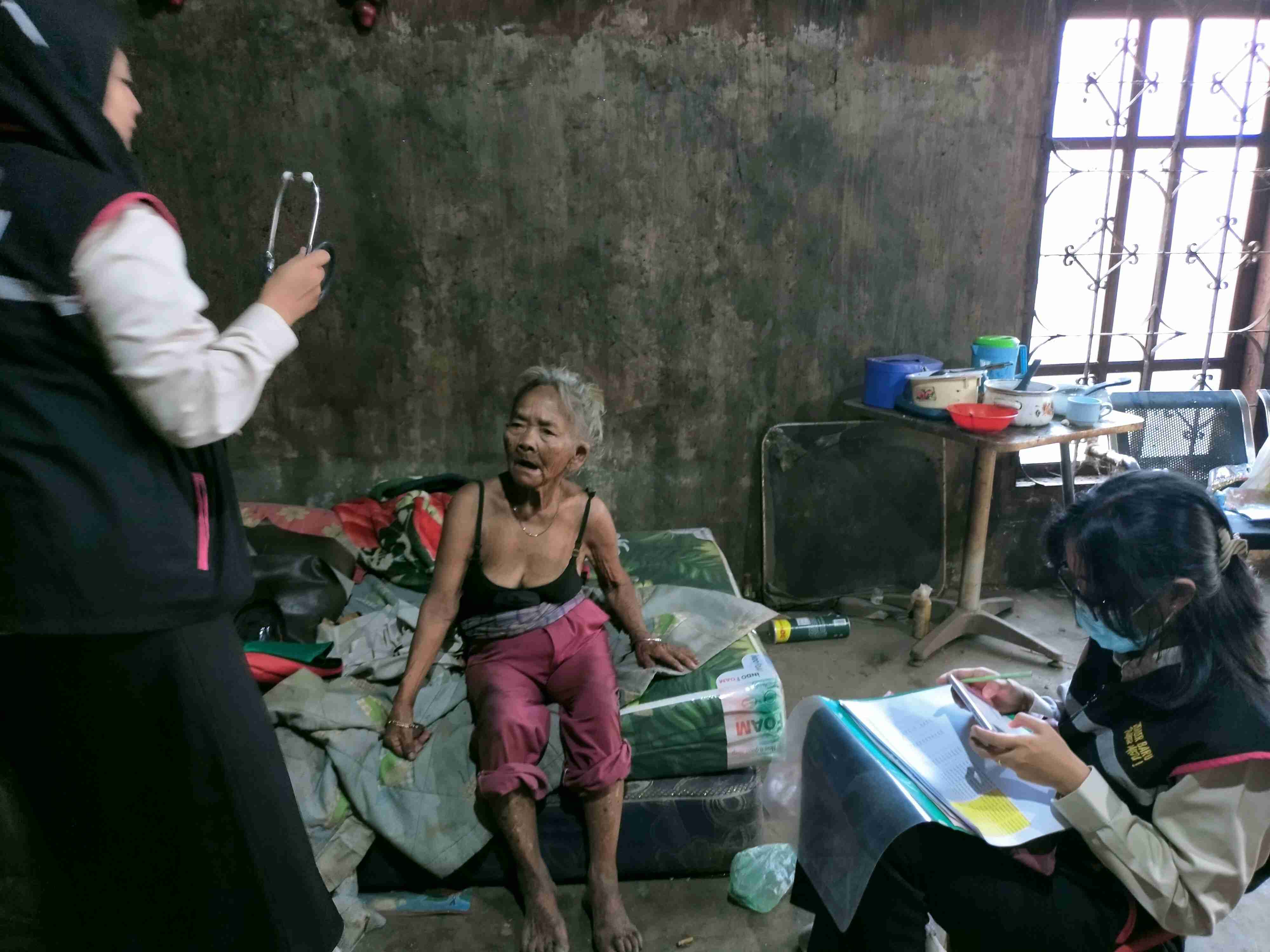 home-care-jelbuk-hadir-membawa-kepedulian-untuk-nenek-miani-20261016