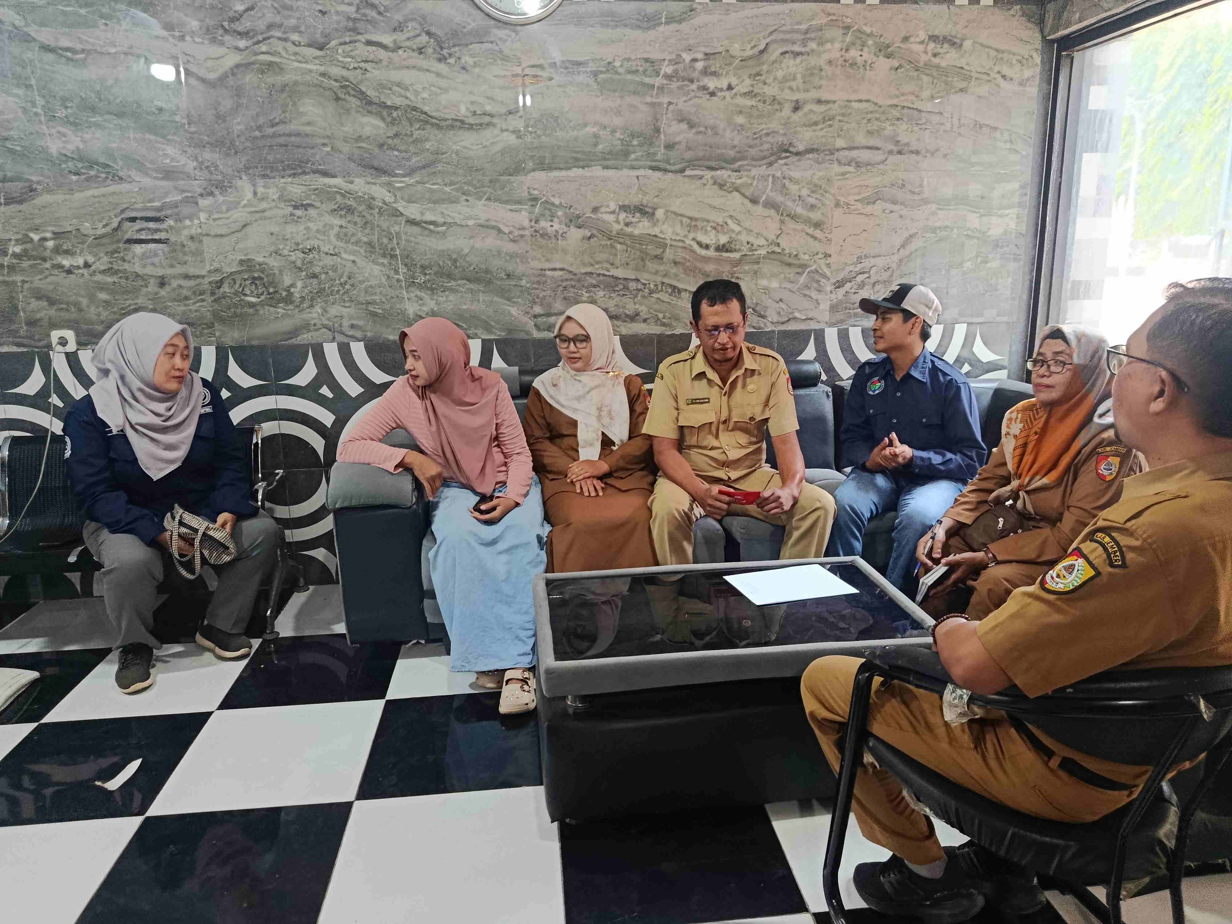 camat-sumberbaru-monitoring-bumdes-usaha-kita-rowotengah-perkuat-tata-kelola-profesional-dan-akuntabel-20261020