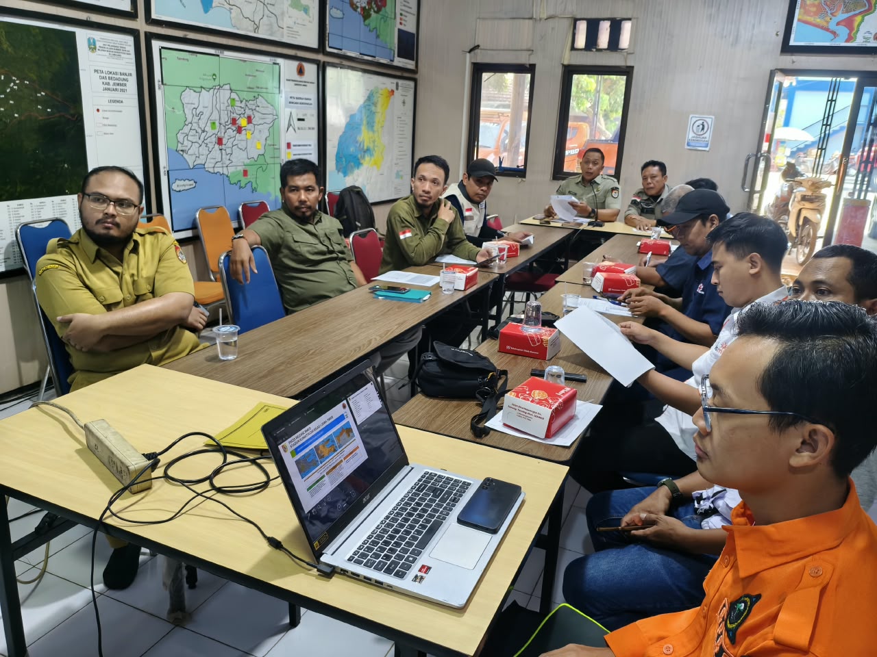 bpbd-jember-koordinasikan-distribusi-air-bersih-perkuat-sinergi-relawan-hadapi-kekeringan-20261020