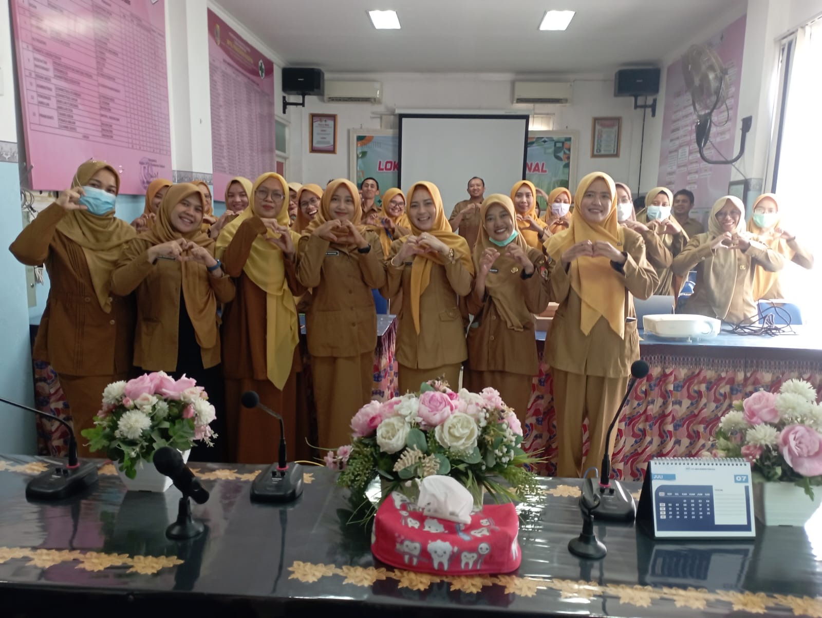 dinkes-ppkb-jember-perkuat-kompetensi-tenaga-kesehatan-dalam-pelayanan-lansia-dan-geriatri-20261022