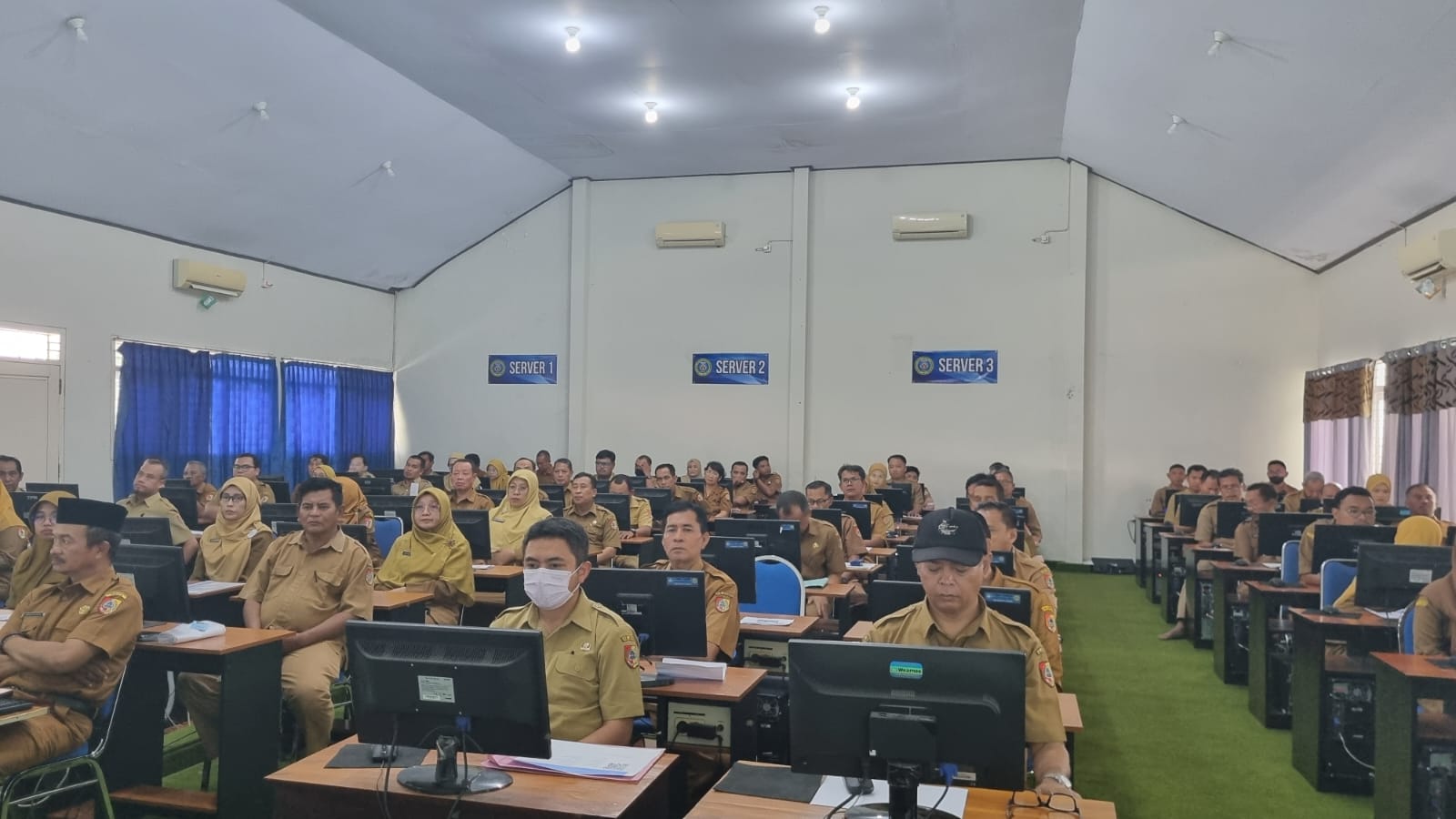 sebanyak-1746-asn-mengikuti-profiling-asn-di-smp-negeri-3-jember-20261021