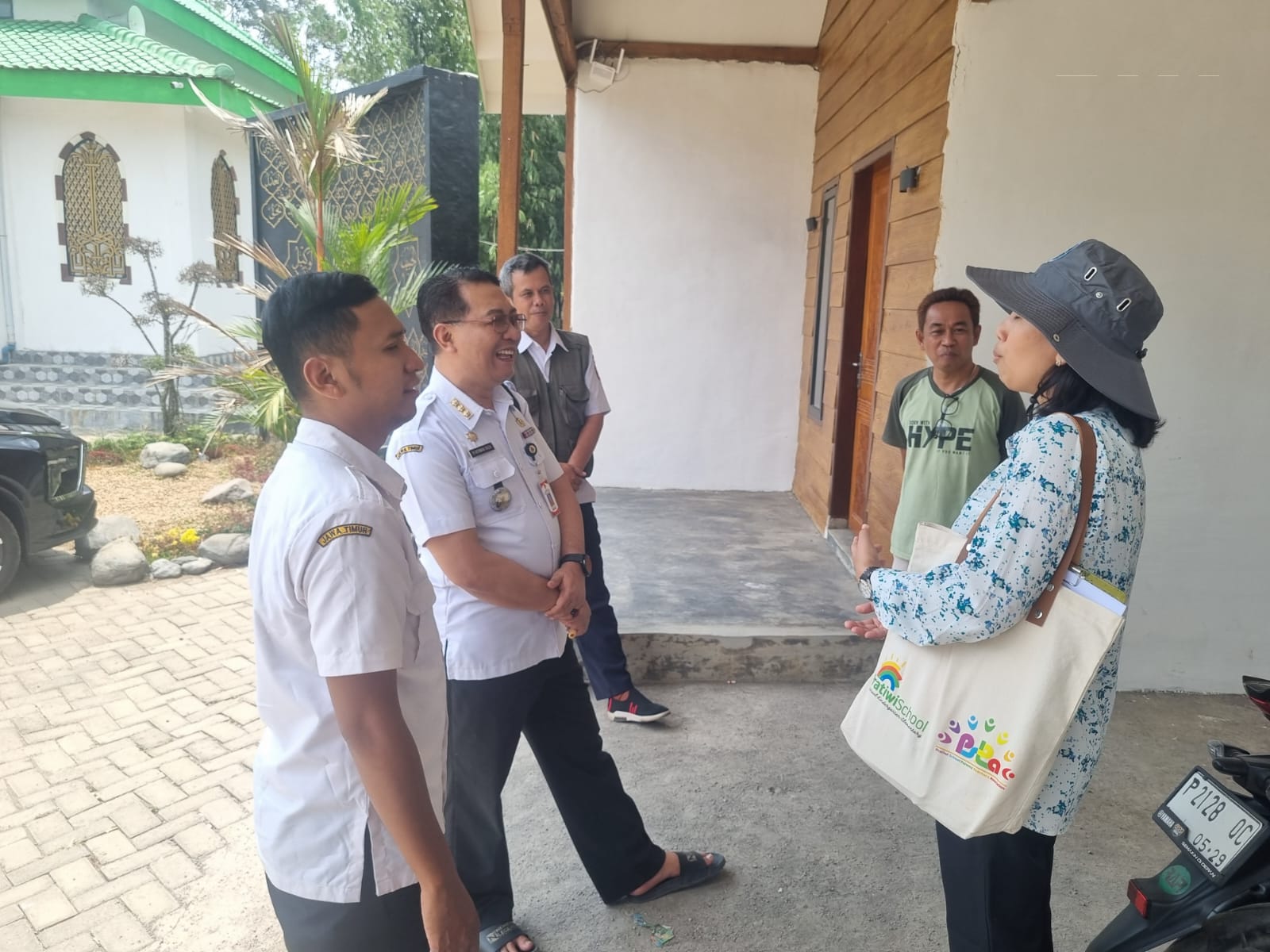 kecamatan-ledokombo-survei-lokasi-budi-daya-ikan-sistem-ras-dorong-penguatan-ekonomi-desa-20261022