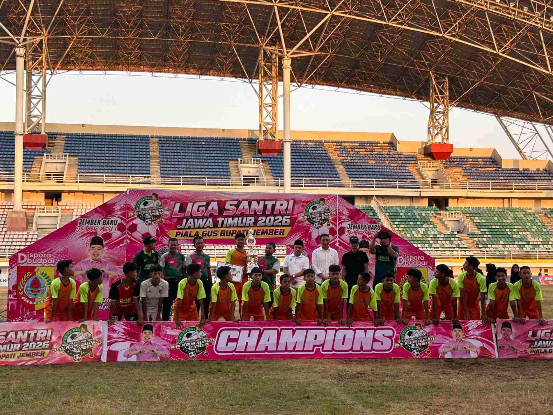 raudlatus-syabab-sukowono-raih-juara-3-liga-santri-jawa-timur-2026-taklukkan-pp-darus-syaadah-ajung-dengan-skor-1-0-20261023