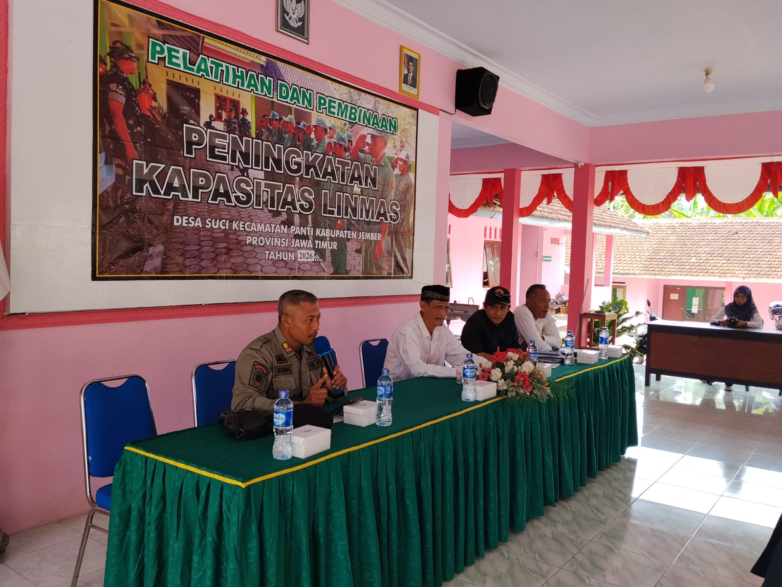 tingkatkan-kesiapsiagaan-pemdes-suci-gelar-pembinaan-linmas-sekaligus-monitoring-web-aslinmasid-20261029