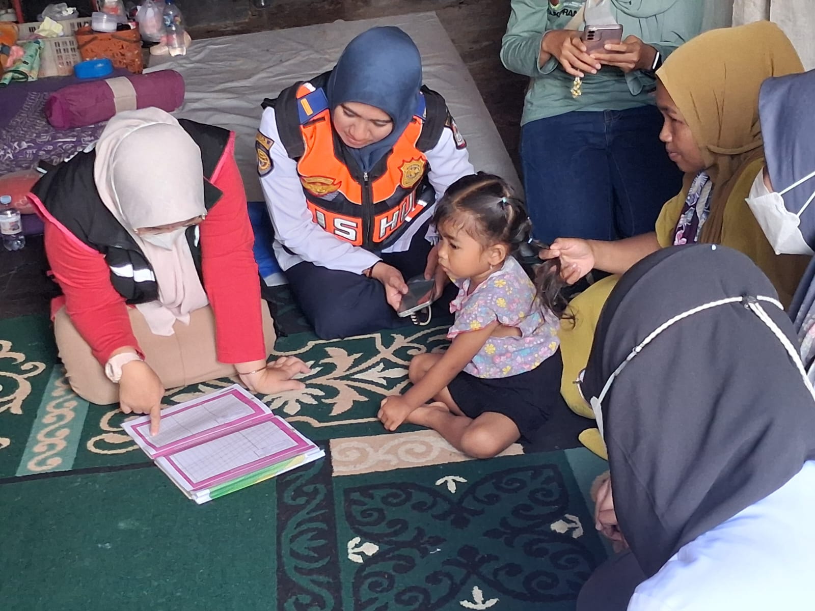 home-care-sukorambi-kunjungi-rizwana-balita-stunting-di-desa-jubung-20261031