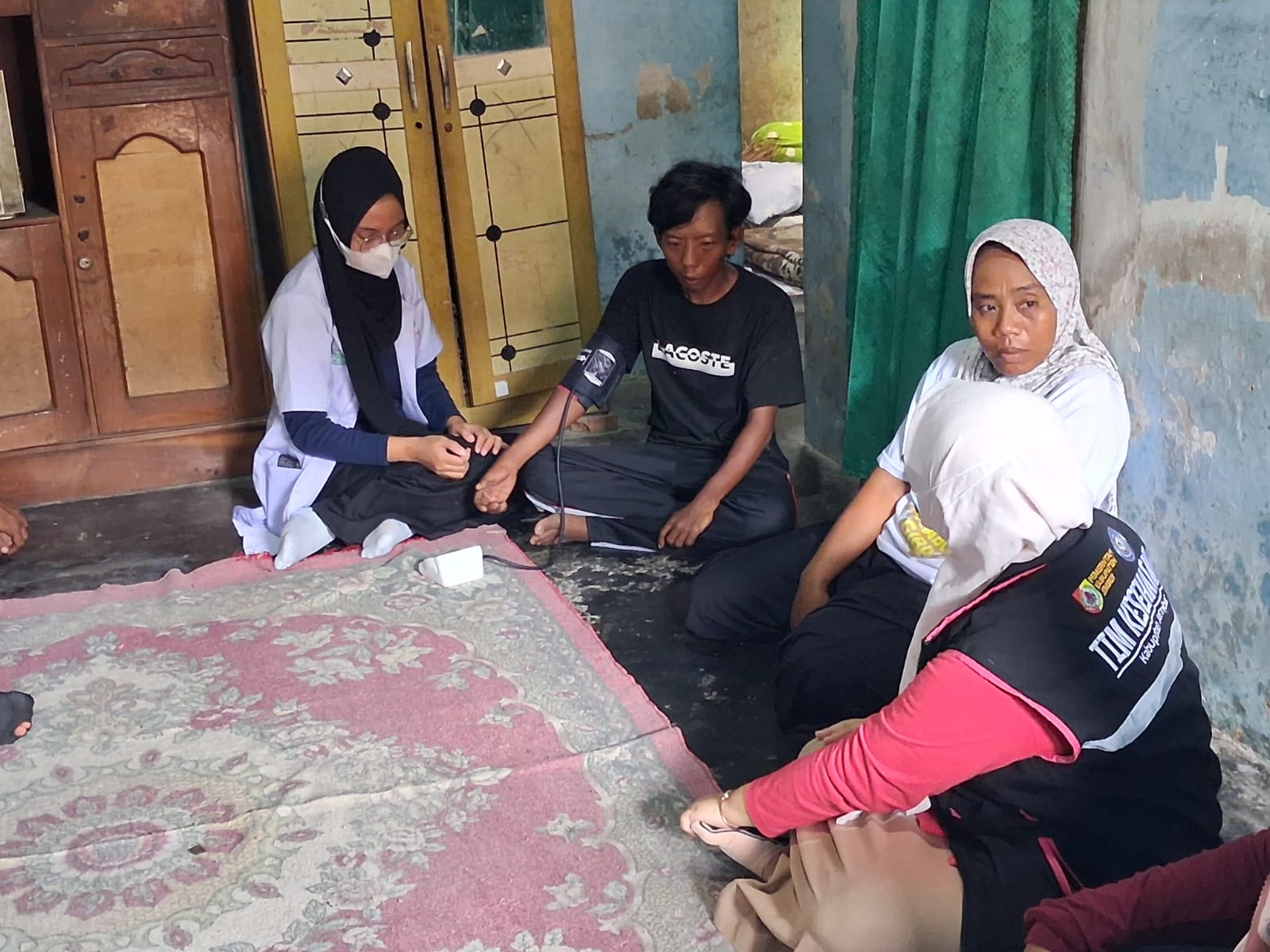 home-care-sukorambi-sambangi-muslikun-penyandang-disabilitas-di-desa-jubung-20261031